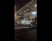 Collab WINY - Tesla Cybertruck gets towed on street night