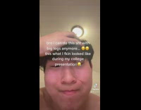 Guys big legs during presentation 