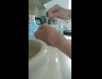 Spoon tap in mug pitch gets higher