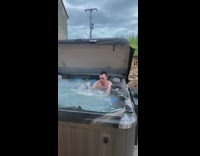 Guy make can surf on jacuzzi water
