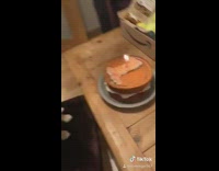 Dog birthday cake sing 