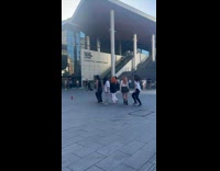 Collab IITW - Two group of people group dance practice at the park