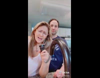 Husband and wife sing sink faucet