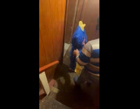 Kid wearing poppy playtime costume scares uncle 