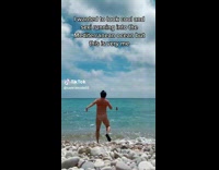 ClipsIG - Jolly Lady in Bikini Runs Excitedly to Sea