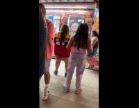 Collab IITW - Two women tiktok dance front of stand