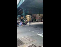 Collab winy - Woman crosses road with hula-hoop on her