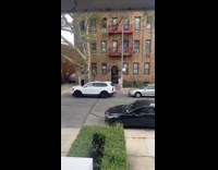 Collab WINY - Man sings loudly while walking down the street