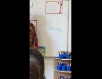 Collab Clips MPUGC2 - Teacher reading I like balls sentence