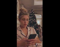 Mom texts her own mom at home