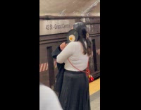 Collab WINY - Woman in white hold pan with egg phone case