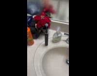 Toothbrush shakes takes long to fall down sink