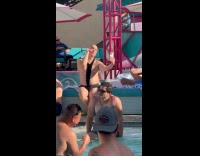 Collab IITW - Bald person in swimsuit selfie at resort