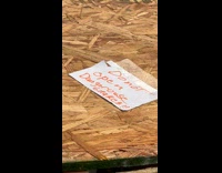 Collab WINY - Man found wooden box with note 'dont open dangerous snakes'