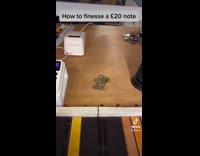 Guy confuses and scams cashier wrong change