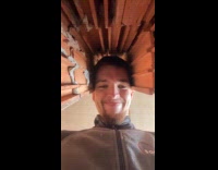 Head of filmer fit on bricks gap