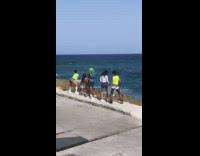 Five women line twerk dance beach music Part 2