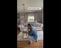 Dad does poses with daughters 