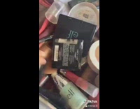 Girl gets ready facetime just woke up