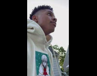 Guy sees results of taking photos of Travis Scott 