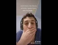 Guy pretends to cry favorite disney princess 