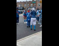 Collab winy - People Dance to Music for Sports Win