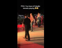 Collab ClipsIG - Man runs to dance el caballo dorado