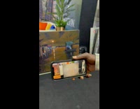 Collab PubityPets - Art painting moves in the phone camera screen by AR