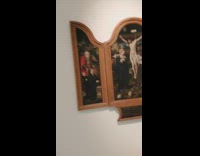 Submitter shows Jesus painting comparison at museum