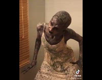 Collab VIBES - Lady gets her makeup done and acts like a zombie 