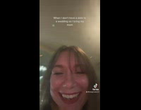 Girl brings mom as wedding date 