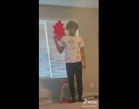 Collab BitchIG2 - Protective little sister tells guy not to throw puzzle piece 