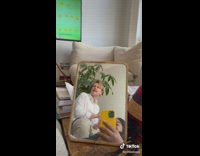 Boyfriend does girlfriends hair all the time