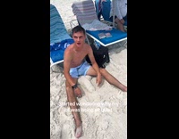 Boyfriend make penis shape on beach sand