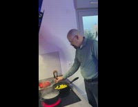 Guy uses tiktok transition to switch from walter white to heisenberg 