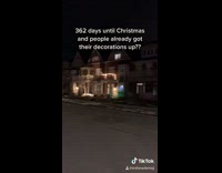 Collab BitchIG2 - Houses still have their Christmas decorations up