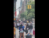 Police walks towards riot crowd 