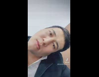 Guy reacts to video in wrong orientation 