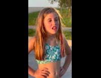 Kid used wiener dog to pull out tooth