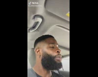 Woman stitches guys question about sex with dancing filter 