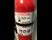Fire extinguisher halar holler
