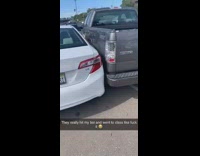 BitchMP - Truck car parked poorly