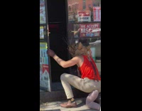 Man dressed as rat walks into 711