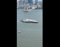 Concorde Airplane transport via the Hudson water