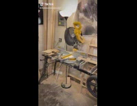 Guy hand missing two fingers