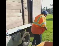 Collab VIBES - Guy loses balance after doing roll fail 