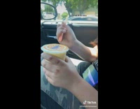 Song plays when straw goes through lid 