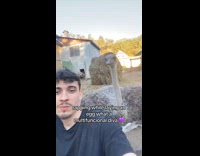 Collab VIBES - Guy sit beside ostrich rap lip sync