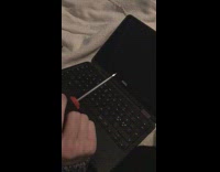 Collab DailyDoseOfInternet - Electric lighter with screwdriver laptop screen flicker