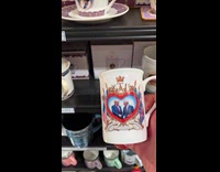 Mug souvenir with Trump and Prince Edward